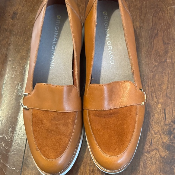 Cole Haan Grand OS- Women’s Tan Leather & Suede Loafers - Picture 16 of 16